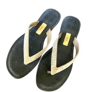 Sense by Grendha Grendene women's flip flops size 8 Straps Gold Jeweled